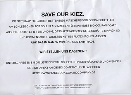 "Save our Kiez" protestnote gegen die vertreibung der wäscherei