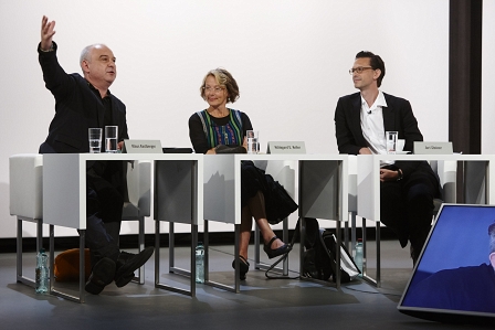 Juroren Klaus Kastberger, Hildegard E. Keller und Juri Steiner beim Wettlesen um den Bachmannpreis