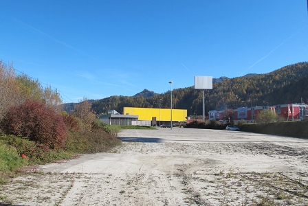 Einst eine Fachmarkt-Filiale, bald Unterkunft für Asylwerbende: Eine Halle in Leoben wird adaptiert im Zuge des Durchgriffrechts des Bundes