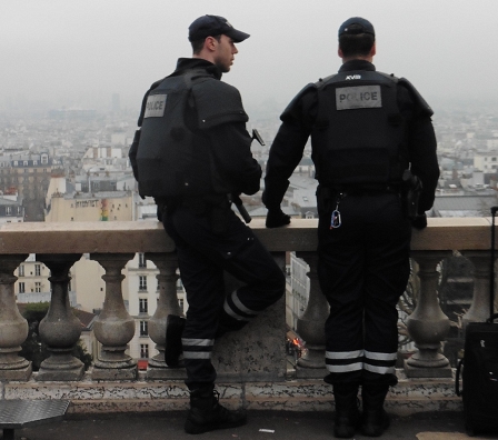 Paris soldiers