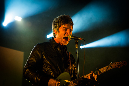 Noel Gallagher's High Flying Birds im Wiener Gasometer