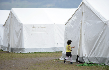 Ein Flüchtlingkind im Erstaufnahmezentrum Traiskirchen