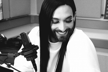 Conchita zu Gast im FM4 Doppelzimmer