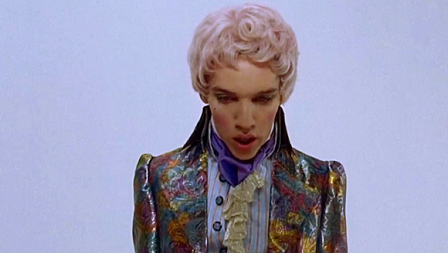 Jonathan Rhys-Myers in "Velvet Goldmine"