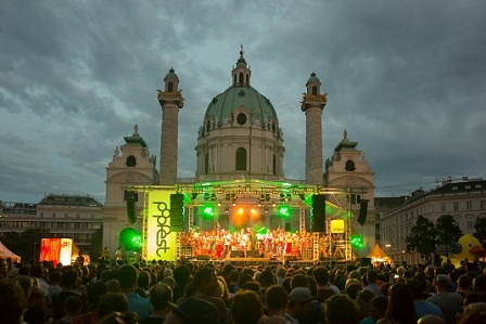 Karlskirche am Popfest 2016