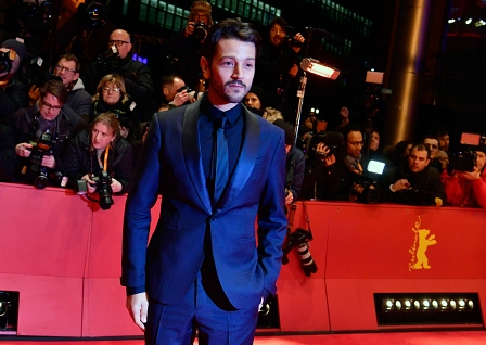 Diego Luna am Roten Teppich der Berlinale 